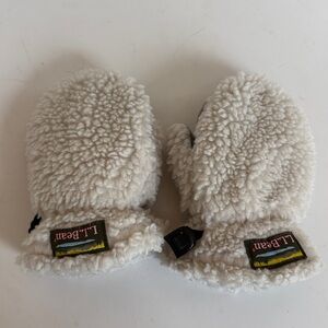 L.L.Bean mittens 12-24 mos